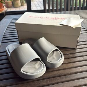 J Slides beach slides‎ Grey Eva Squish Size 7 New